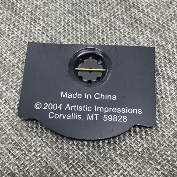 Austrian Crystal Letter P Brooch - Picture 3 of 3